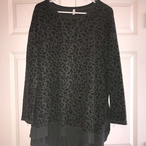 Z Supply Weekender tunic.